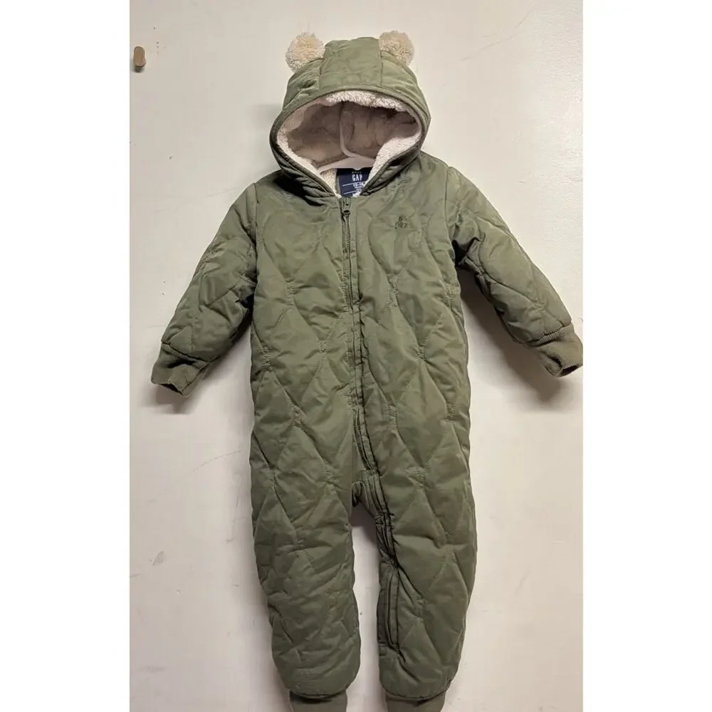 GAP baby quilted